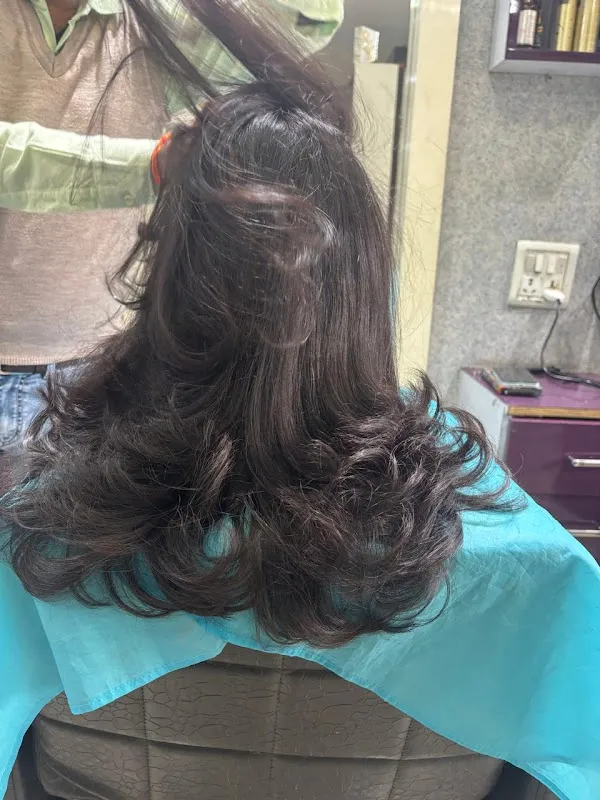 Studio 27 Salon & Academy-Best Salon In Keshav Puram.