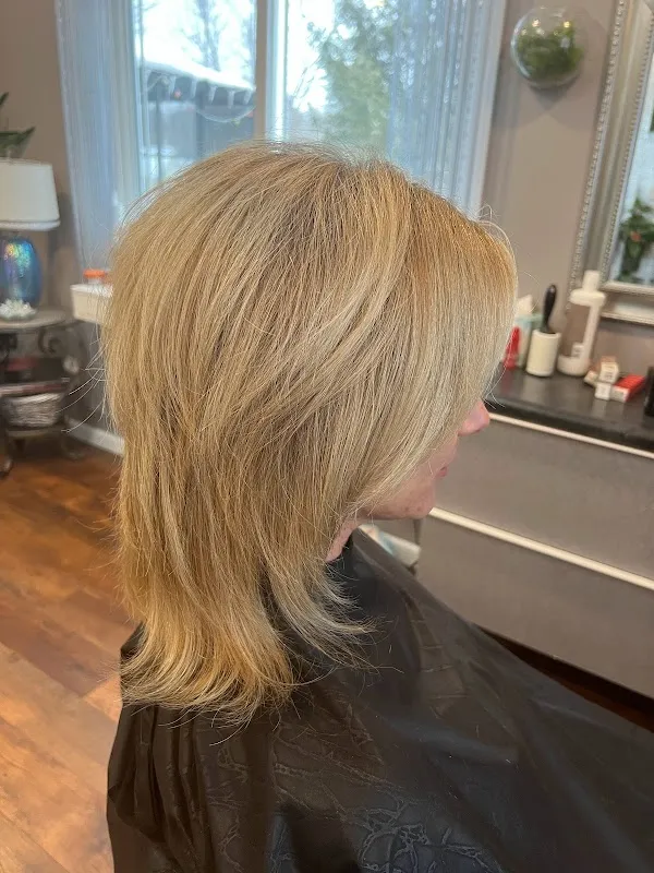 Stephen's Hair Salon