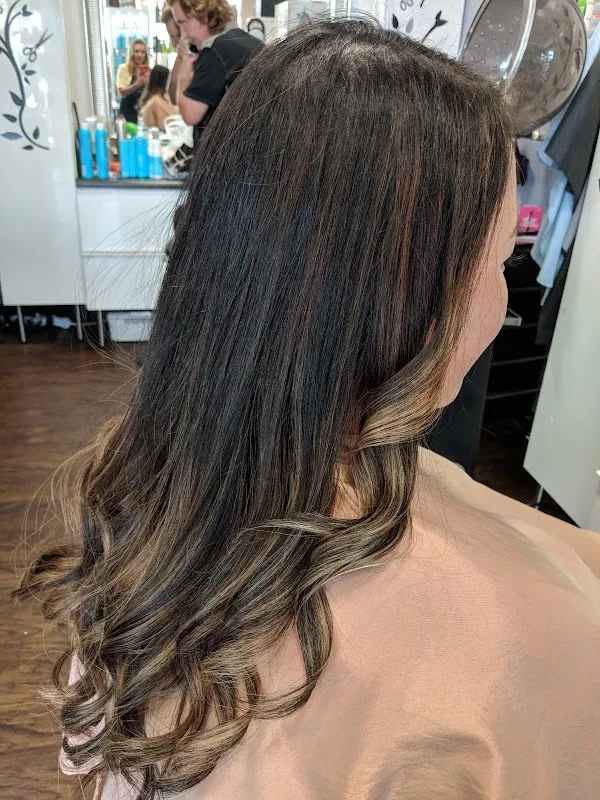 Stephen's Hair Salon