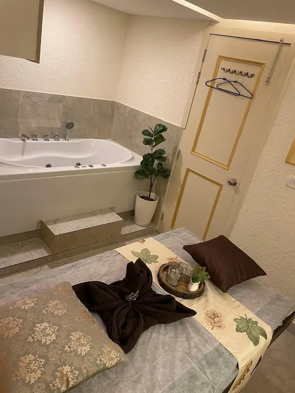 Loft Luxury Spa