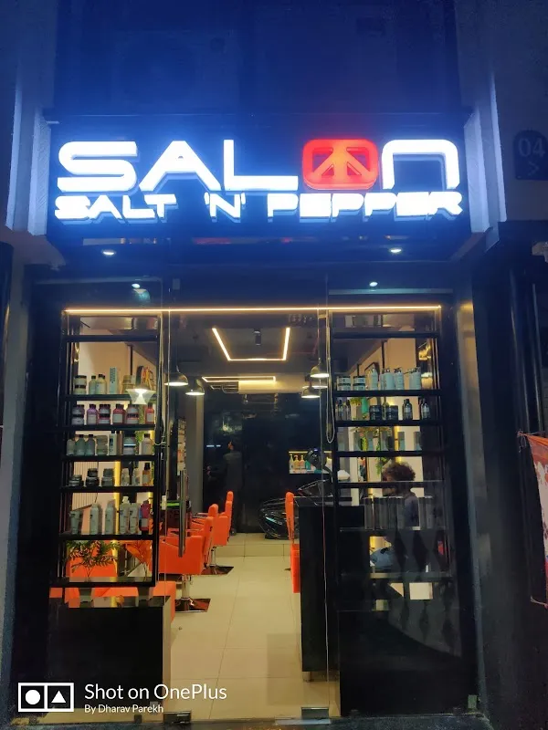 Salon Salt N Pepper