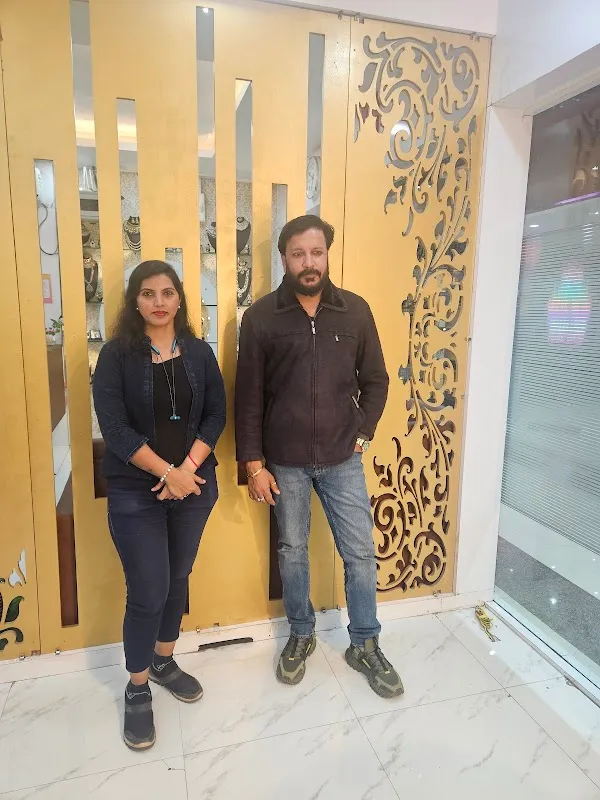 Vogue & Vibes Salon I Best Unisex Salon in Bhubaneswar