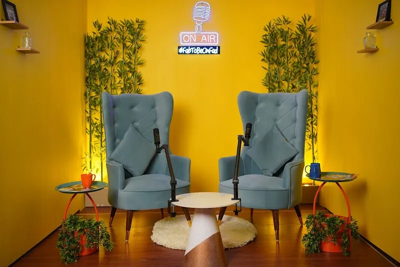 Fad Productions & Studios | Rental Studio in Kolkata | Podcast Studio | Studio Sets | Kitchen Studio