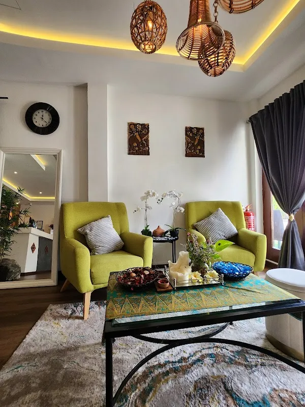 Crystal Leaf Beauty & Spa
