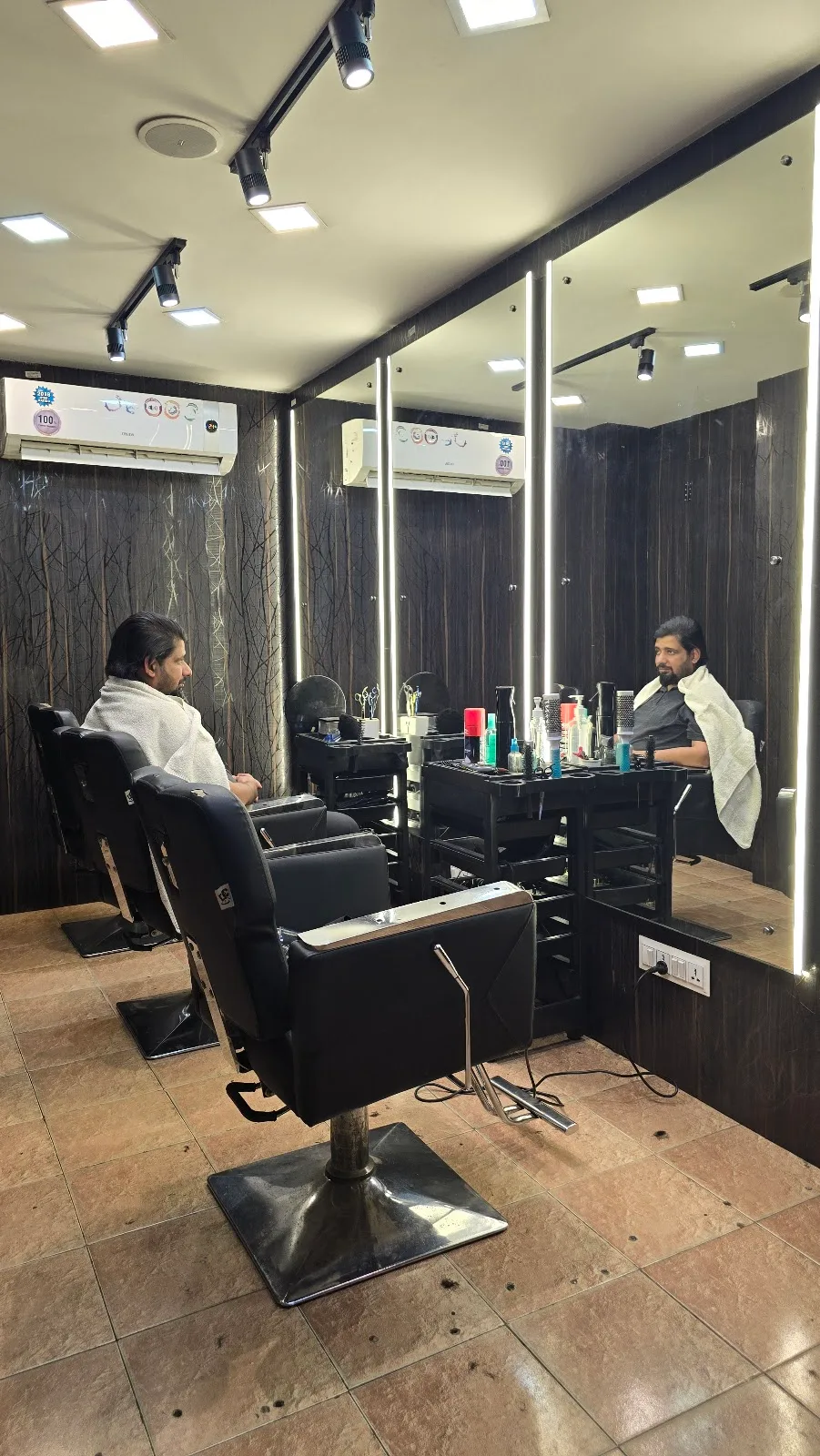 The scissors studioz {now Kreato salon}