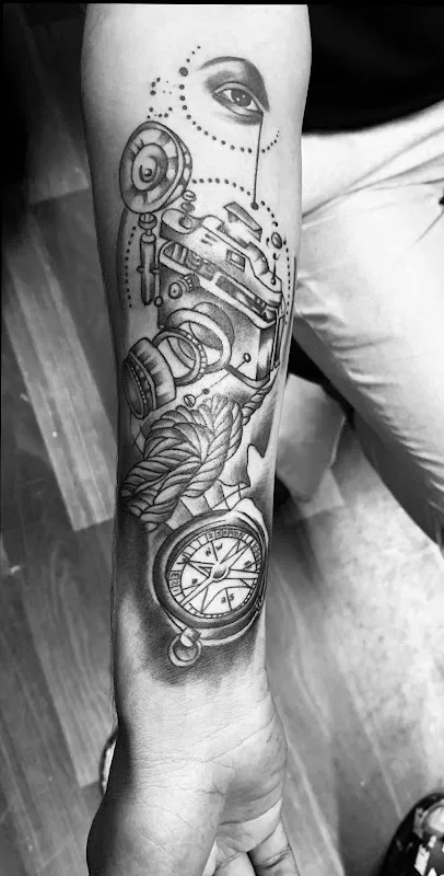 MH 27 Tattoo Studio