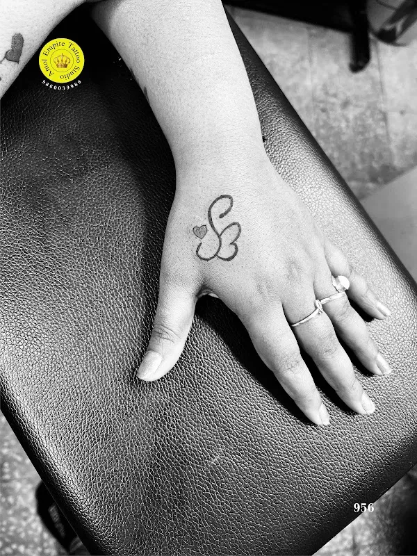 AMOL’S EMPIRE TATTOO STUDIO