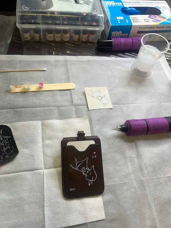 Lunar Tattoo Studio 墨妍