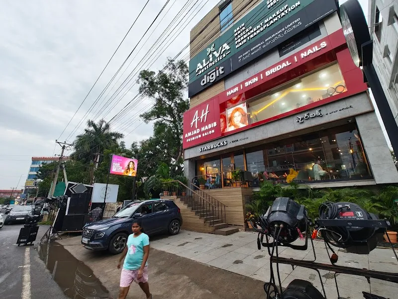 Amjad Habib Hair & Beauty Premium Salon, Gurunanakcolony
