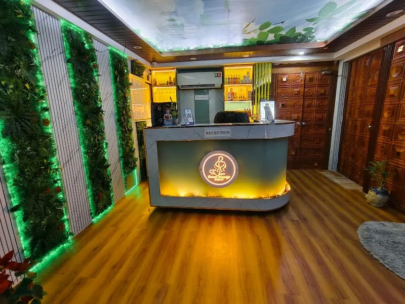 Eden spa Hazratganj