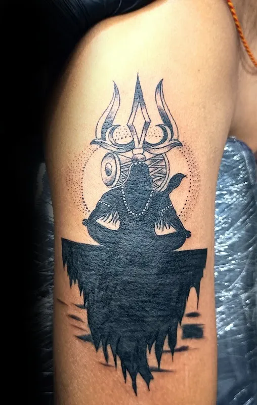 GLAZY TATTOO STUDIO