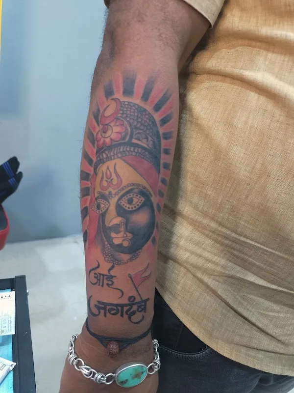 GLAZY TATTOO STUDIO