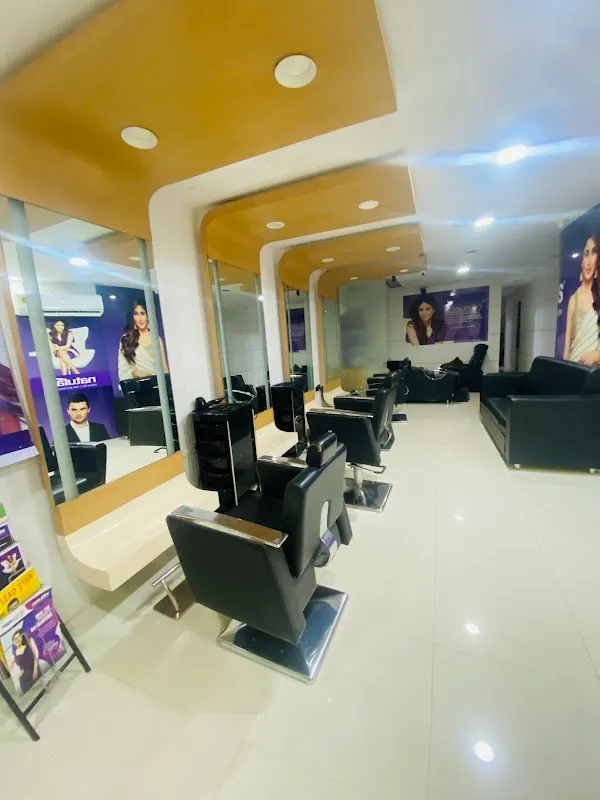 Naturals Salon & Spa Kakinada, Andhra Pradesh