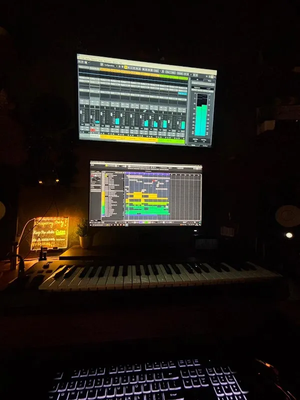 Studio KSHITIJ