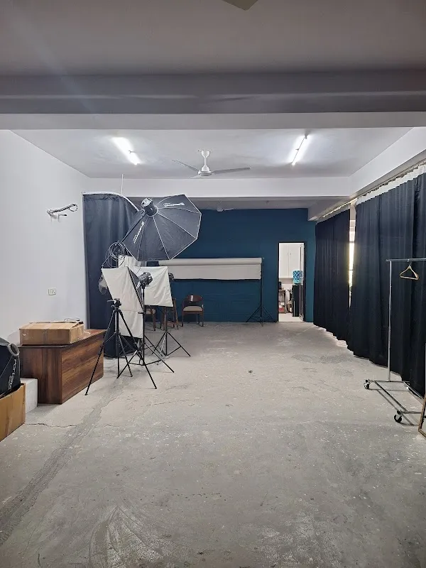 Black Dot Productions