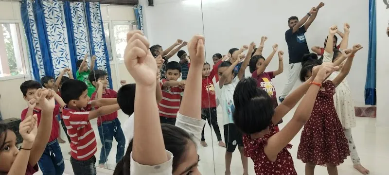 Chandu Dance Floor