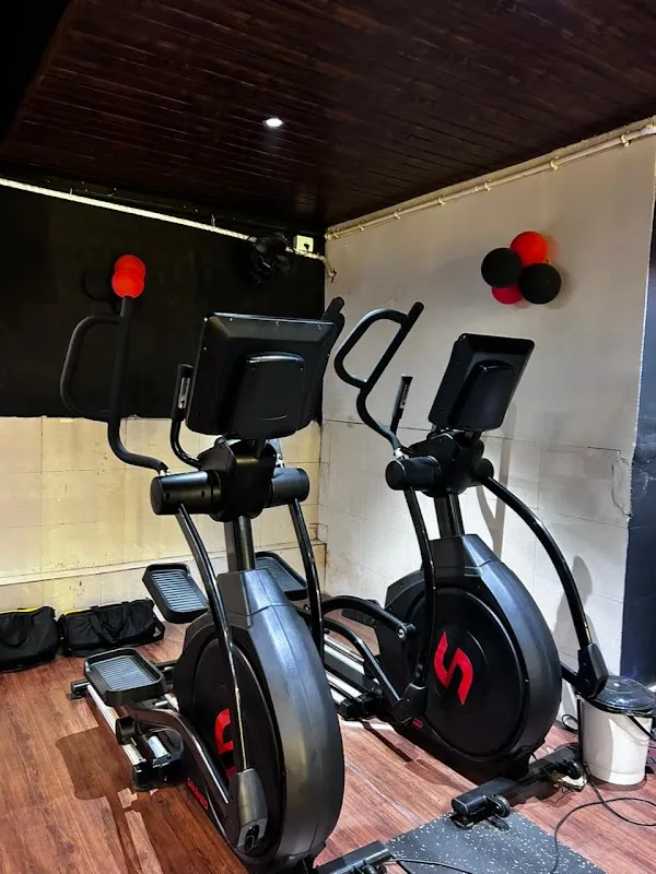 Av fitness centre