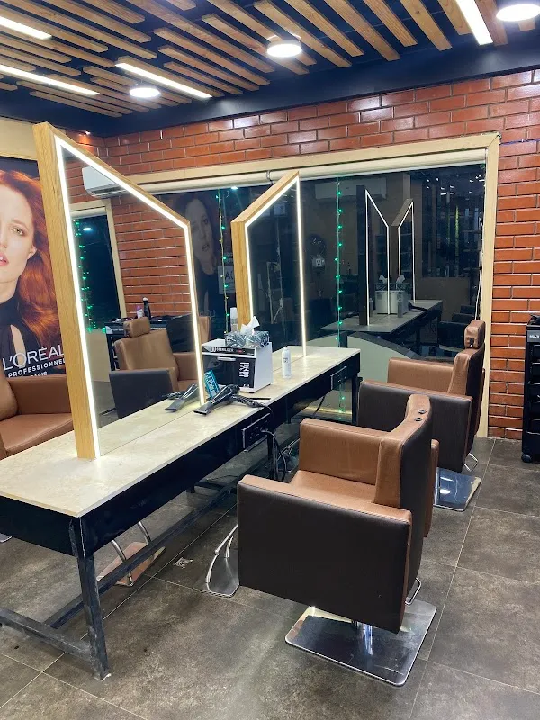 Green Trends Unisex Salon, Old Town, Bhubaneswar