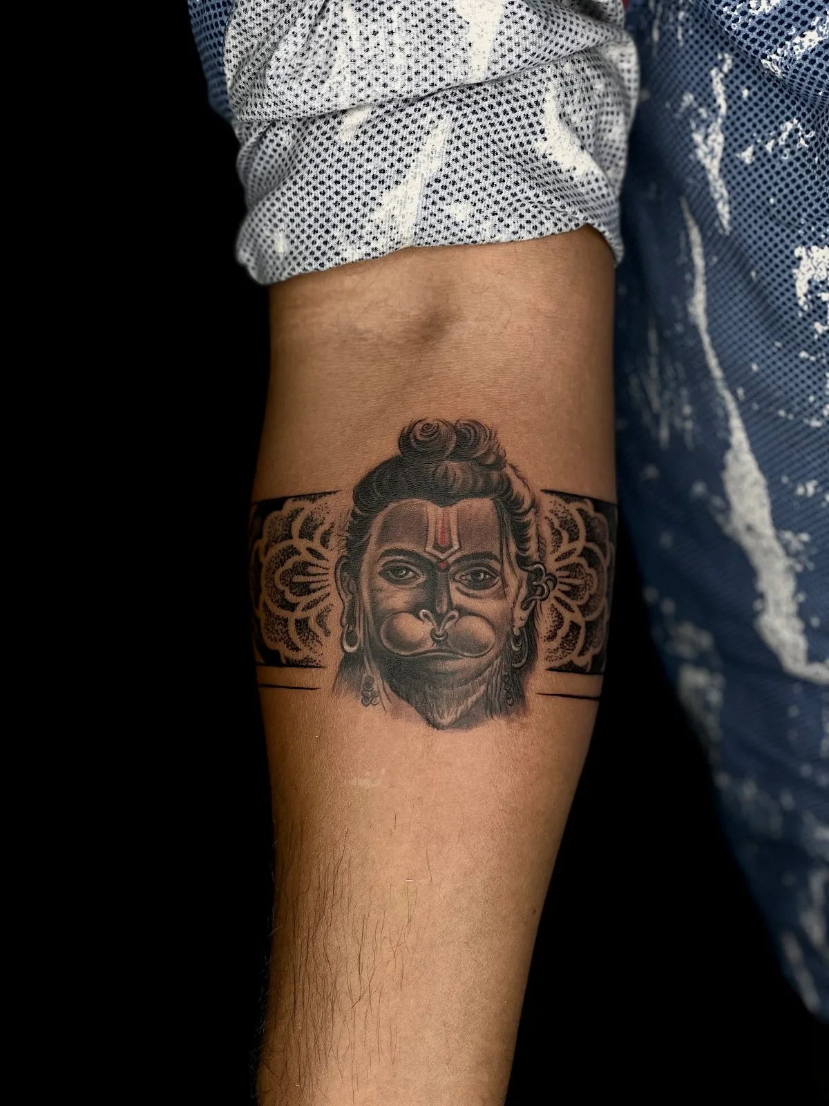Monarch Tattoo & Art Studio
