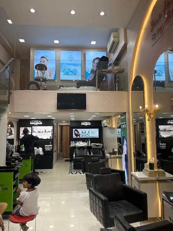 LookWell Salon - GNP Galaxy, Ambernath