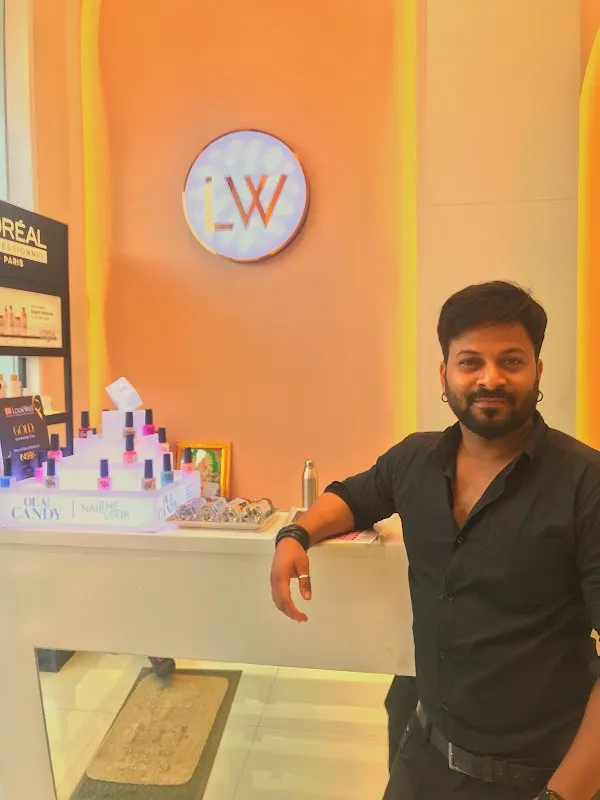LookWell Salon - GNP Galaxy, Ambernath