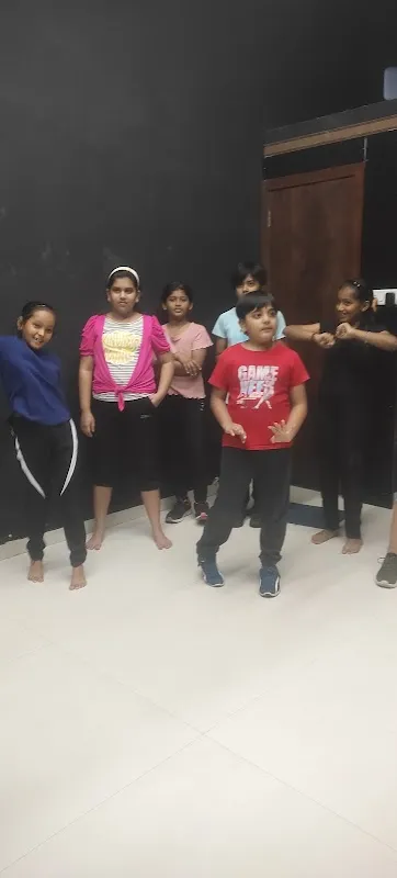 Art In Motion Dance N Fitness Studio