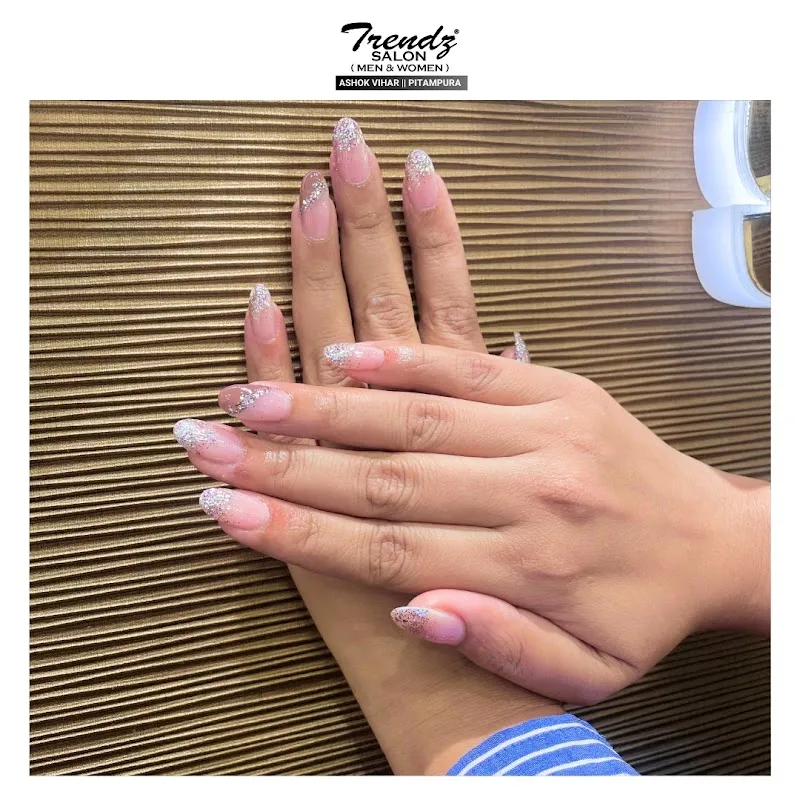 Trendz Salon and Academy in Pitampura | Hair Salon | Unisex Salon | Best Salon and Makeovers
