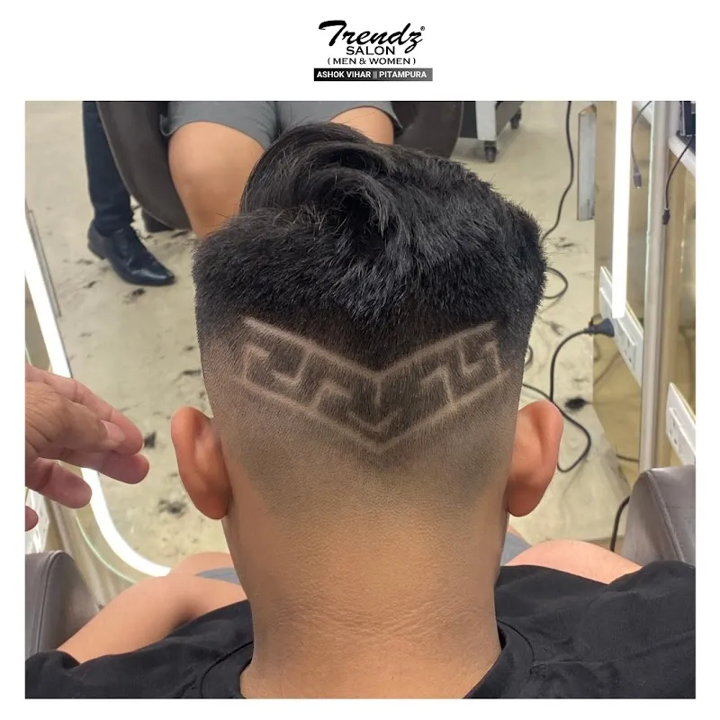 Trendz Salon and Academy in Pitampura | Hair Salon | Unisex Salon | Best Salon and Makeovers