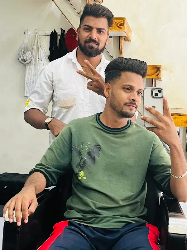 Mens cave Unisex Salon
