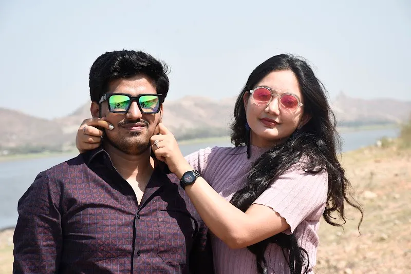 Shahid Salman Photography studio in Jhansi