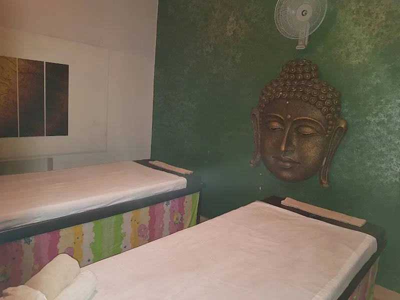 White Candle Spa