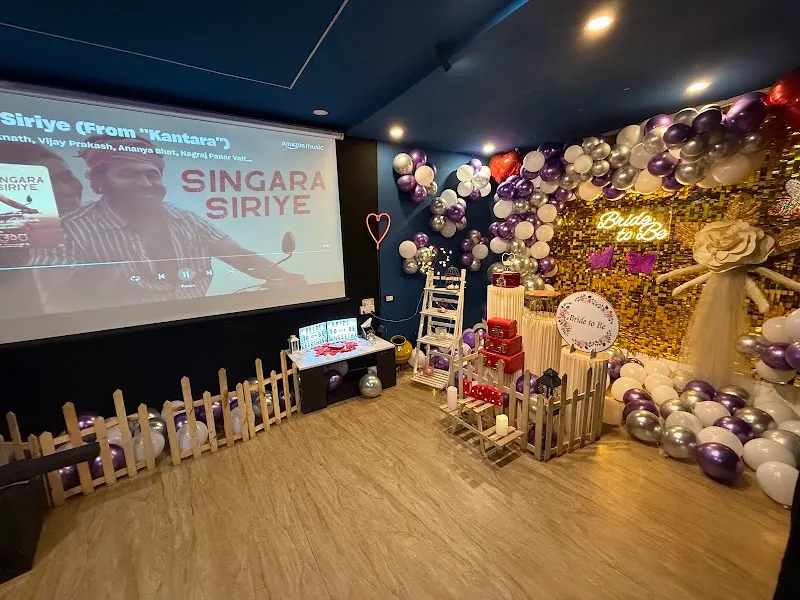 Binge Watch - Private Theatre