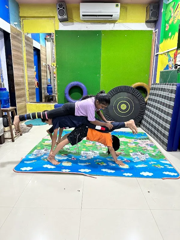 RHYTHM DANCE ACADEMY & FITNEES CENTER