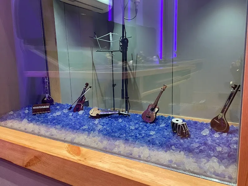 7 Sonik Studio