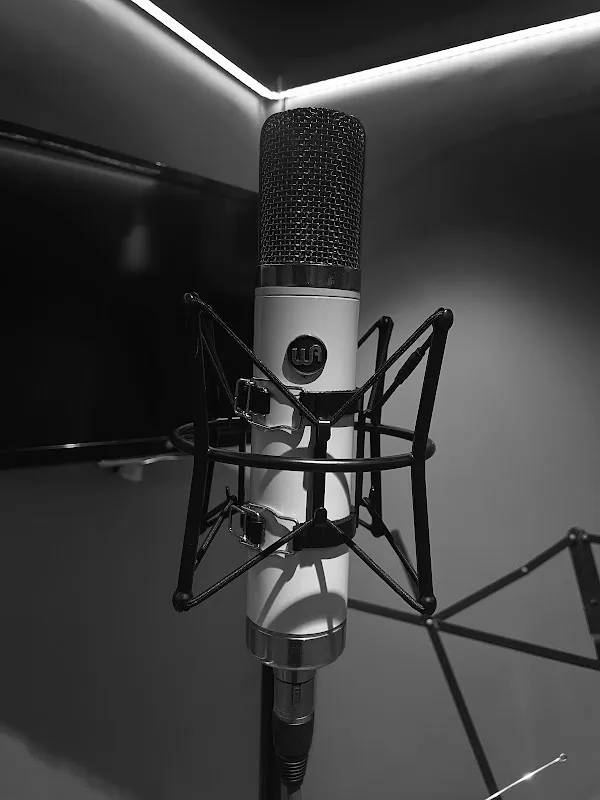 7 Sonik Studio