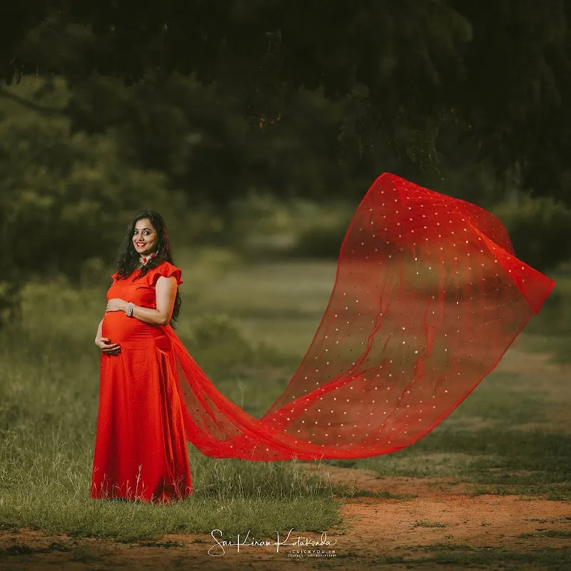 Studio iClickYou – Professional Photo Studio