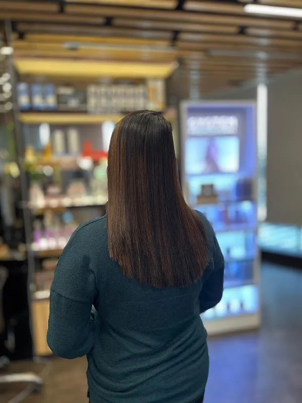 Green Trends Unisex Salon, Sasthamangalam, Trivandrum