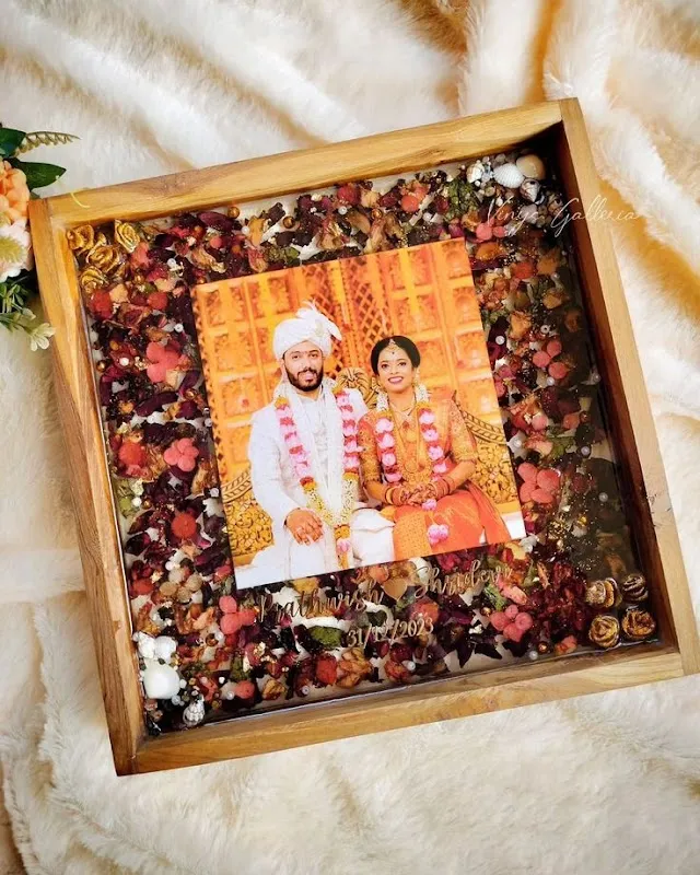 Munazza's Resin Art🎨