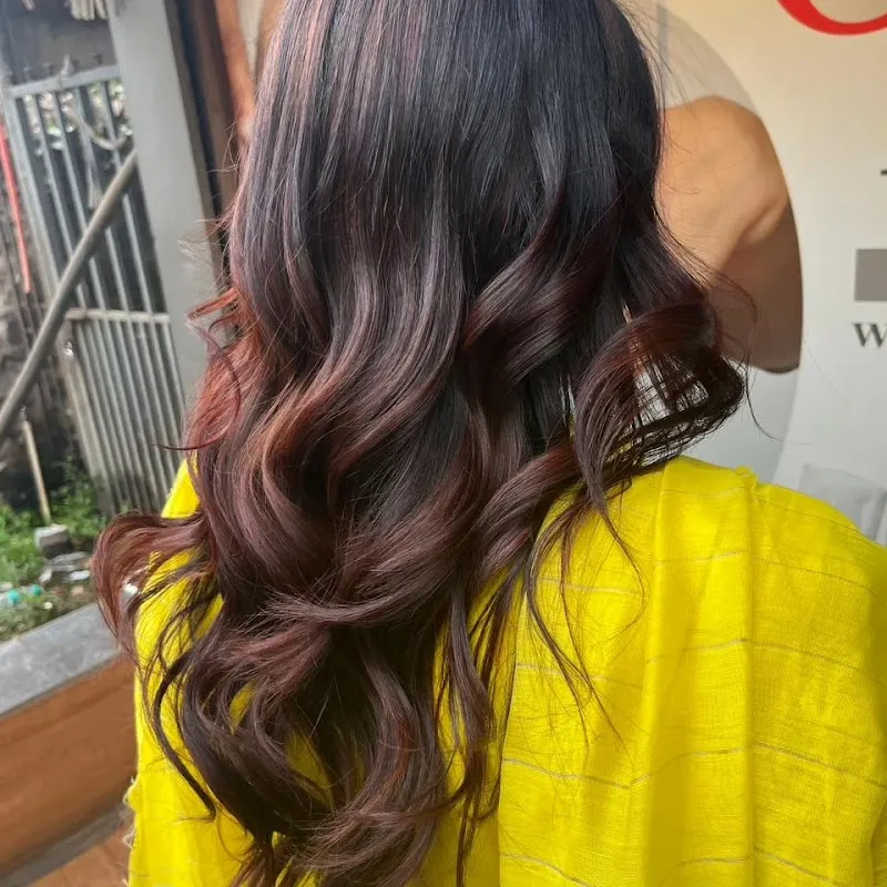 UNIQUE SALON AND SPA UNISEX