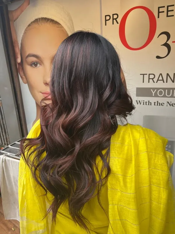 UNIQUE SALON AND SPA UNISEX