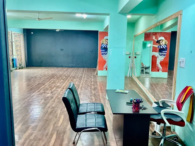 Burn the dance and Fitness Studio