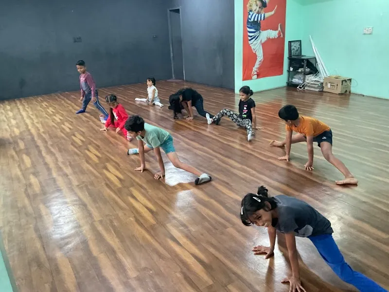 Burn the dance and Fitness Studio