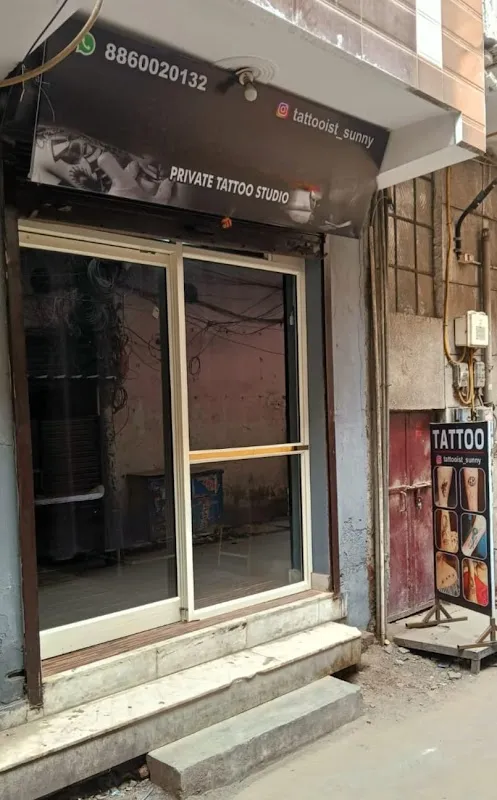 PRIVATE TATTOO STUDIO