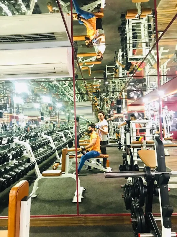 FITNESS18 GYM