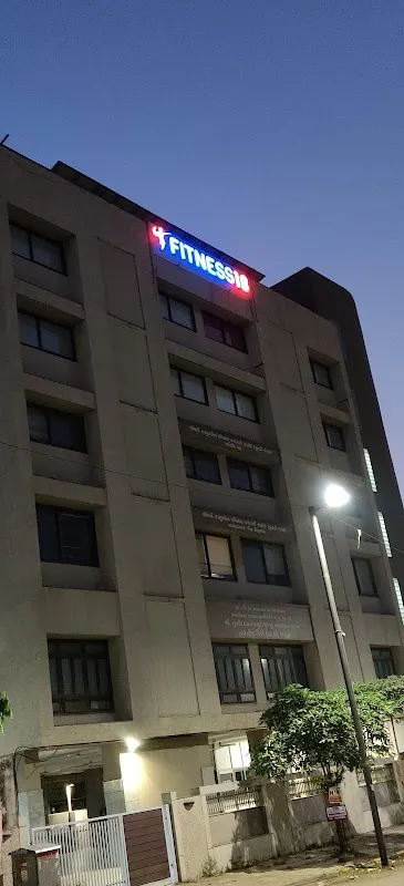 FITNESS18 GYM