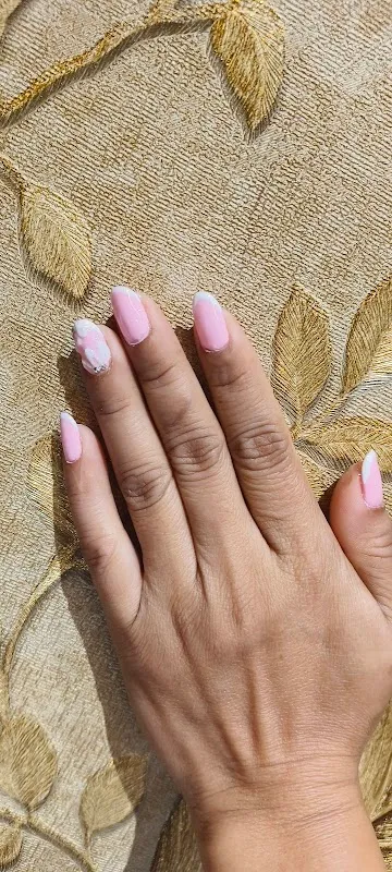 Silver Cloud Unisex Salon