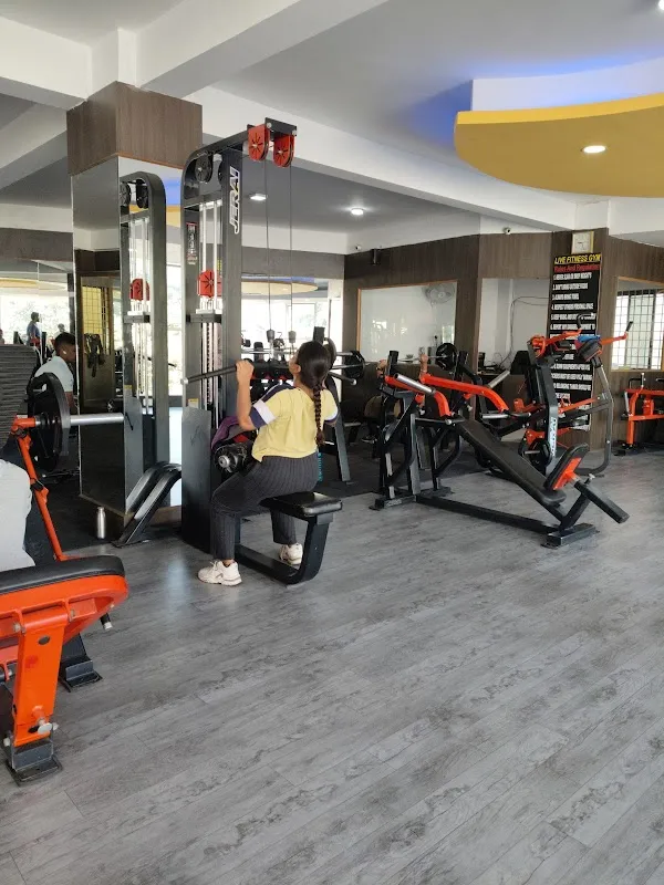 Live fitness gym_Best gym in Koramangala