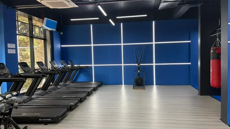 Plus Fitness 24/7 Borivali West