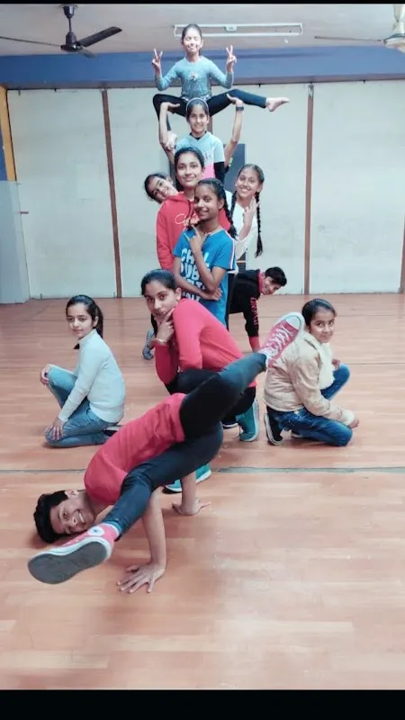 Buskers Dance Institute, Bani park