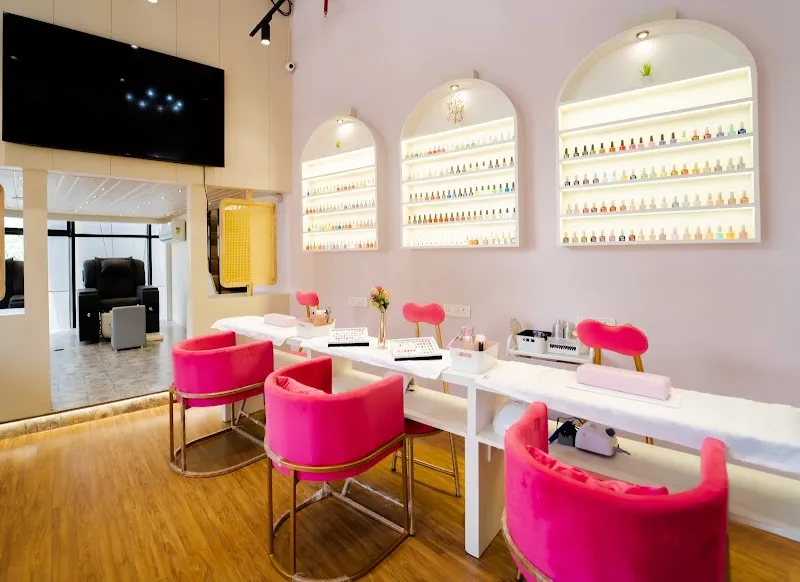 Ambrose Unisex Salon | Best Salon in Kandivali West | Salon in Mahavir Nagar | Hair Salon | Nail Salon | Beauty Salon